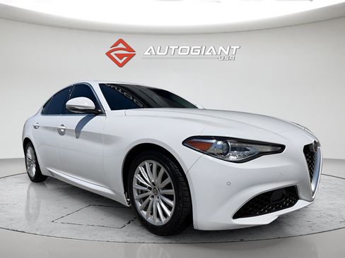 Used 2021 Alfa Romeo Giulia Sprint w/ Active Assist 1 Package RWD image 12