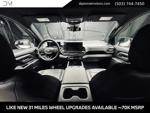 Used 2024 Chevrolet Silverado EV W/T AWD/4WD image 26