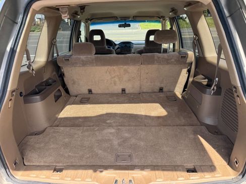 Used 2005 Honda Pilot EX image 8