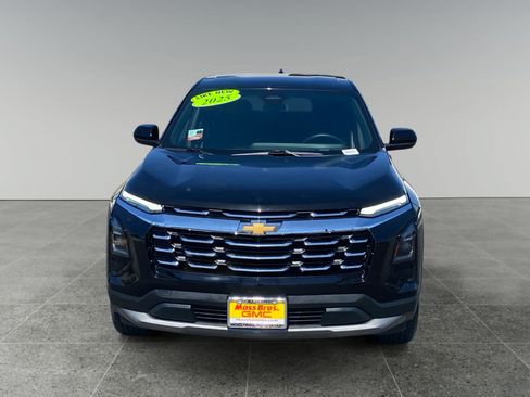Used 2025 Chevrolet Equinox LT AWD/4WD image 8