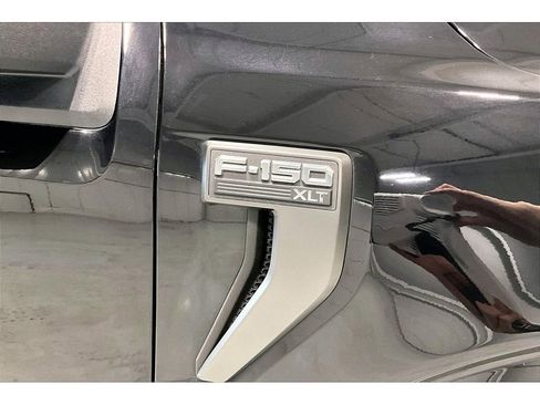 Used 2022 Ford F150 XLT w/ Equipment Group 302A High AWD/4WD image 10