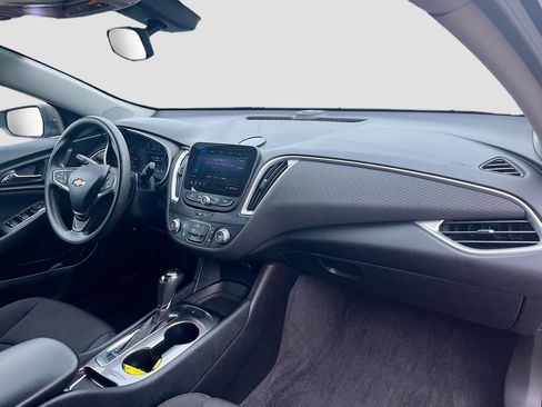Used 2020 Chevrolet Malibu LS FWD image 26