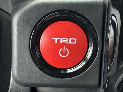 Used 2025 Toyota Tacoma TRD Off-Road w/ TRD Off Road Upgrade Package image 22