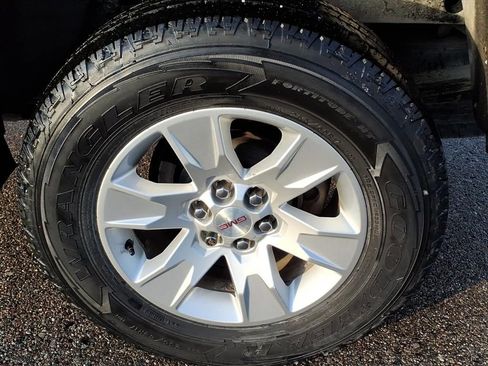 Used 2016 GMC Canyon SLE w/ SLE Convenience Package image 7