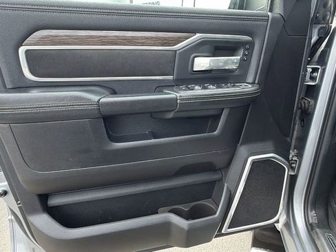 Used 2020 RAM 3500 Laramie image 21
