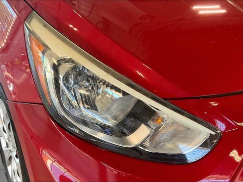 Used 2016 Hyundai Accent SE FWD image 25
