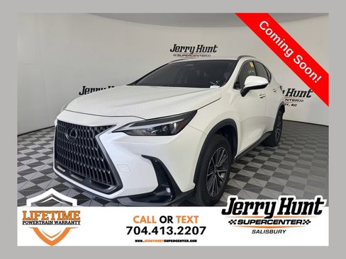 Used 2024 Lexus NX 250 FWD w/ Towing Package (2000 Lbs) image 1