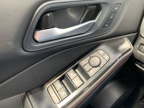 New 2026 Nissan Rogue SV AWD/4WD image 19