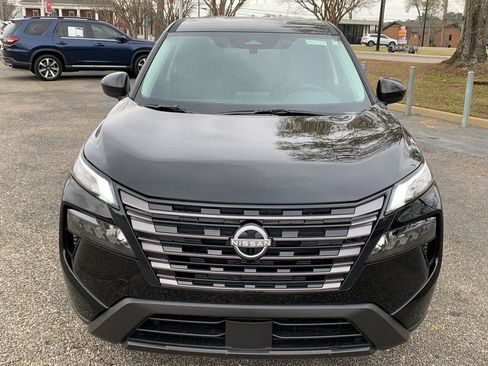 New 2026 Nissan Rogue SV image 3