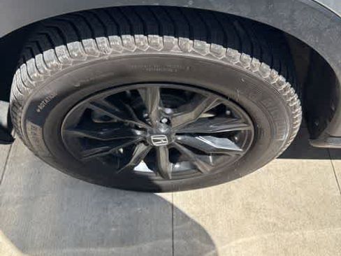 Used 2024 Honda CR-V Sport-L image 9