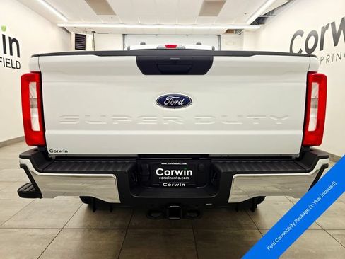 New 2026 Ford F250 XL w/ XL Chrome Package AWD/4WD image 4