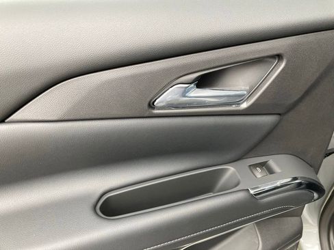 New 2026 Chevrolet Traverse LT w/ Driver Confidence Package image 24