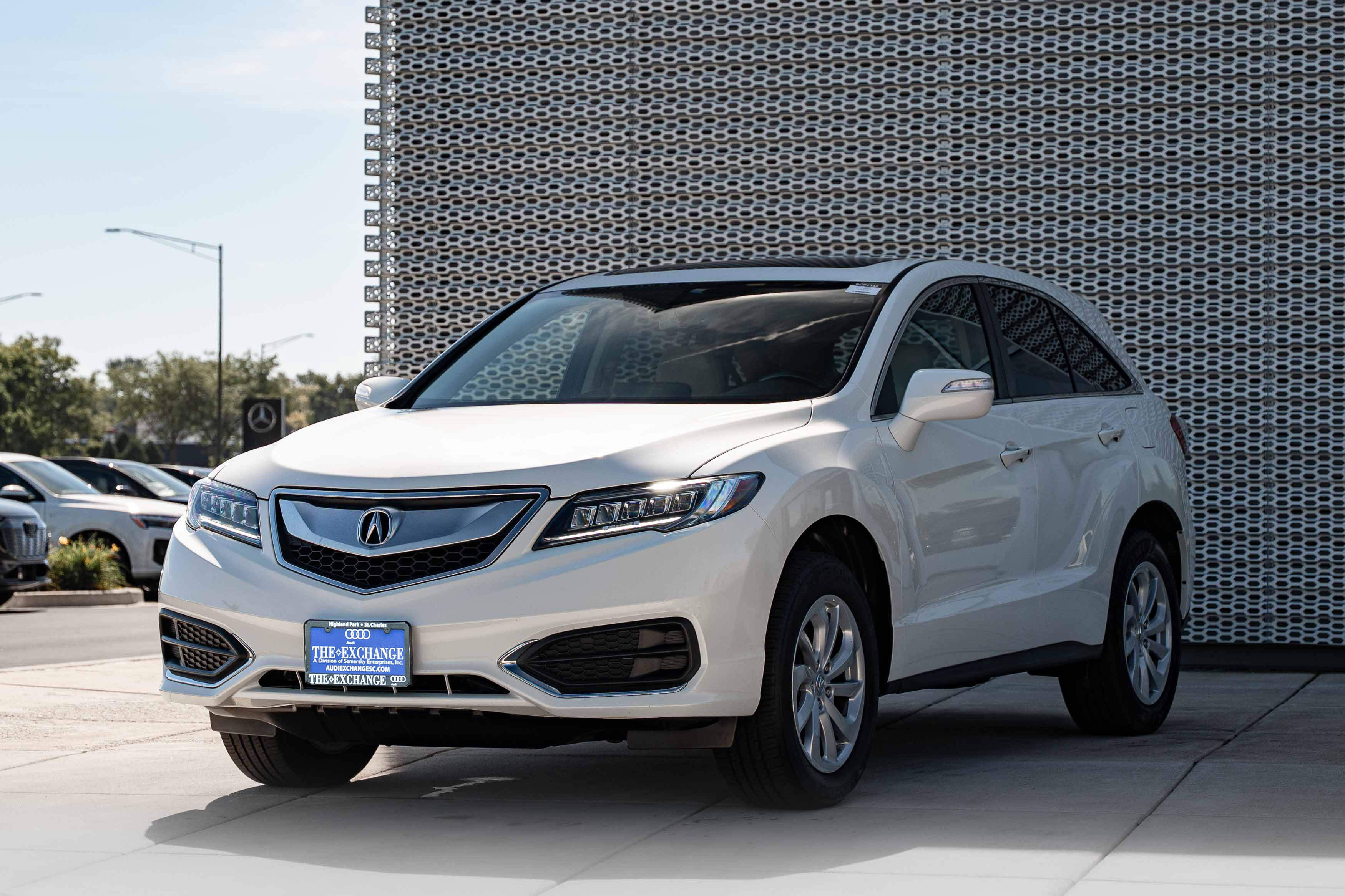 Used 2018 Acura RDX w/ Technology Package AWD/4WD image 7