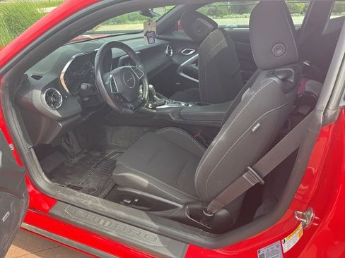 Used 2021 Chevrolet Camaro LT w/ RS Package RWD image 8