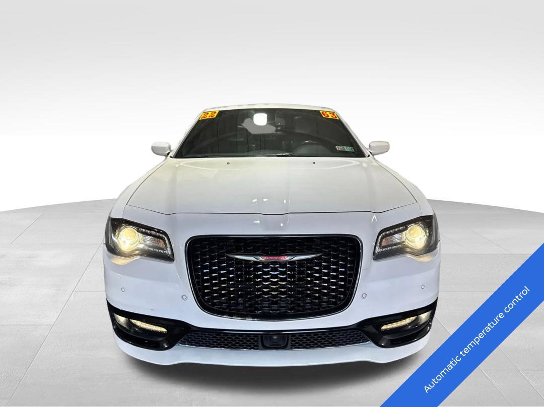 Used 2022 Chrysler 300 S w/ Comfort Group RWD image 2