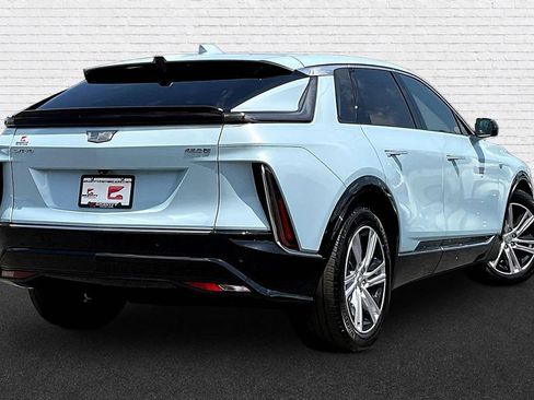 Used 2024 Cadillac Lyriq Tech RWD image 6