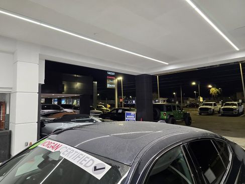 Used 2025 BMW X6 xDrive40i image 12