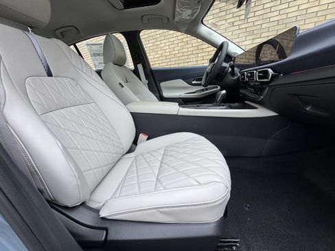 New 2026 Nissan Sentra SL w/ Floor Mat Package FWD image 10