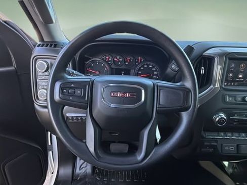 Used 2023 GMC Sierra 3500 Pro w/ Convenience Package image 11