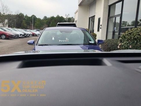 Used 2023 Toyota Highlander Platinum image 29