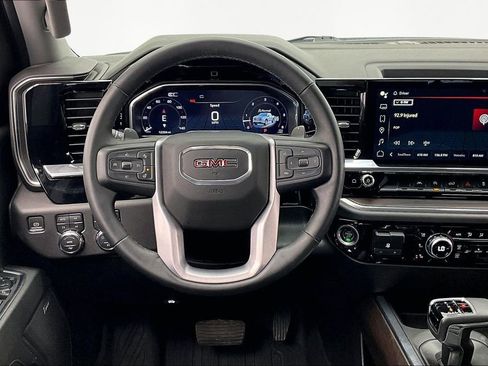 Used 2024 GMC Sierra 1500 SLT w/ SLT Premium Package AWD/4WD image 5