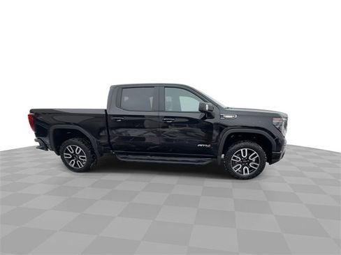 Certified 2022 GMC Sierra 1500 AT4 w/ AT4 Preferred Package image 9