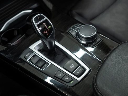 Used 2018 BMW X4 xDrive28i image 25