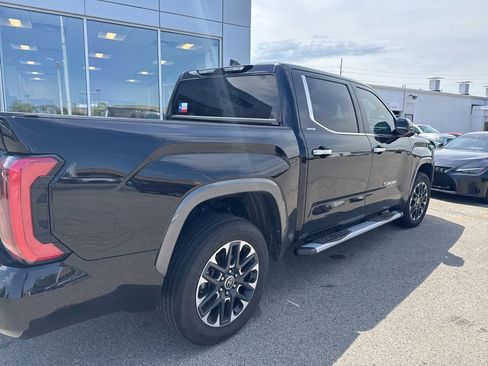 Used 2023 Toyota Tundra Limited AWD/4WD image 3