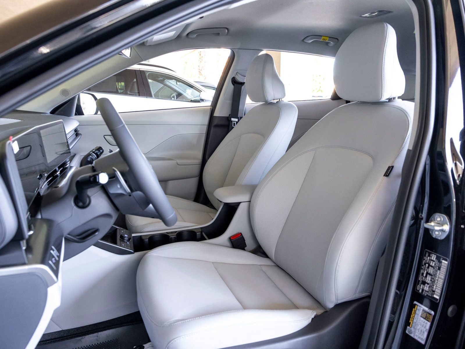 New 2025 Hyundai Kona SEL FWD image 14