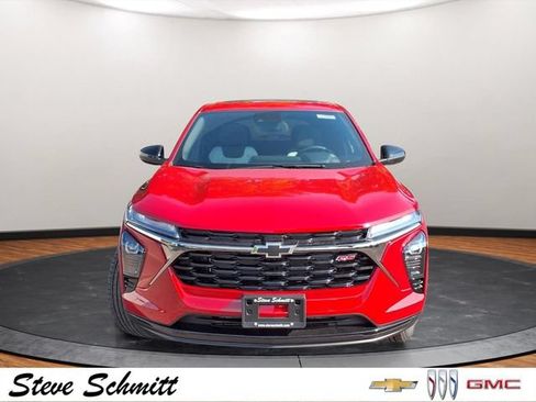 New 2026 Chevrolet Trax RS w/ Sunroof Package FWD image 25