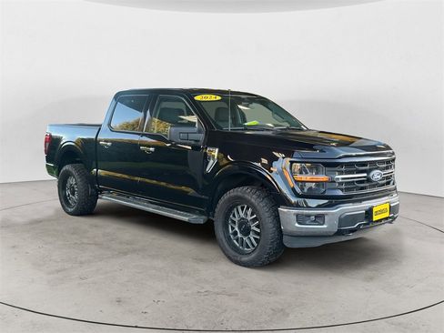 Used 2024 Ford F150 XLT w/ Tow/Haul Package image 7