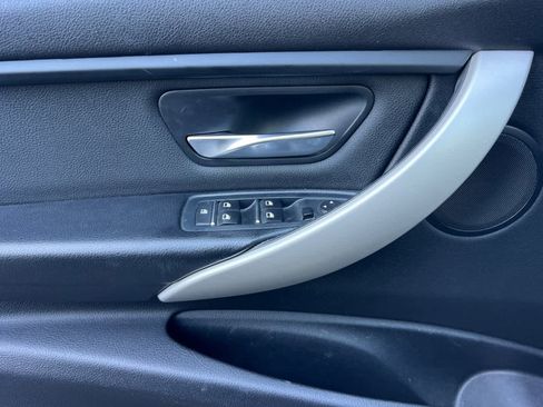 Used 2016 BMW 320i xDrive Sedan image 13
