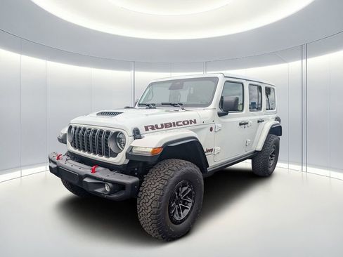 New 2026 Jeep Wrangler Unlimited Rubicon w/ Xtreme 35 Tire Package AWD/4WD image 7