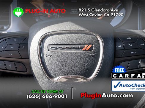 Used 2021 Dodge Charger SXT w/ Blacktop Package image 16