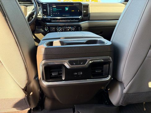 Used 2023 Chevrolet Silverado 1500 LTZ w/ LTZ Premium Package image 21