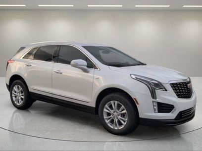 New 2025 Cadillac XT5 Luxury