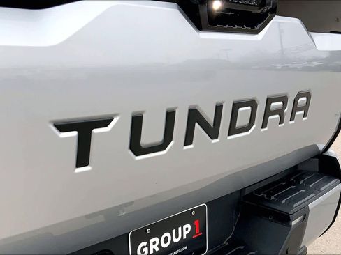 Used 2024 Toyota Tundra Platinum w/ TRD Off-Road Package image 31