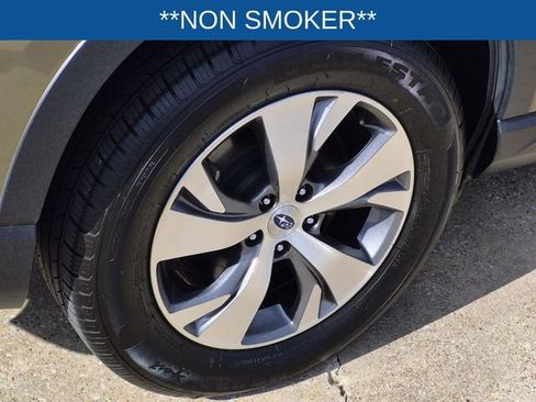 Used 2022 Subaru Ascent Premium w/ Convenience Package image 7