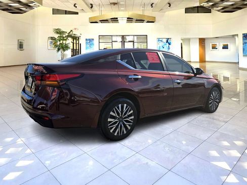 Certified 2023 Nissan Altima 2.5 SV image 7