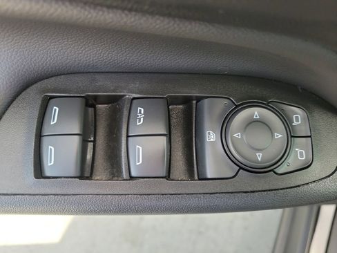 Used 2022 Chevrolet Equinox LT image 21