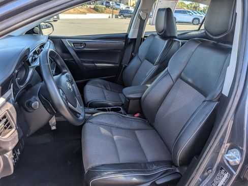 Used 2016 Toyota Corolla S image 2