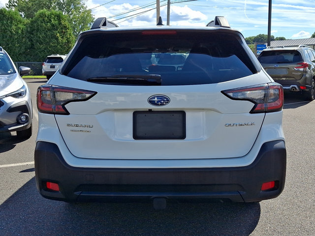 Used 2025 Subaru Outback Premium AWD/4WD image 5