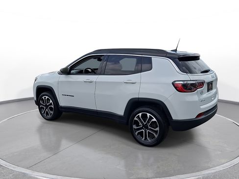 Used 2022 Jeep Compass Limited AWD/4WD image 6