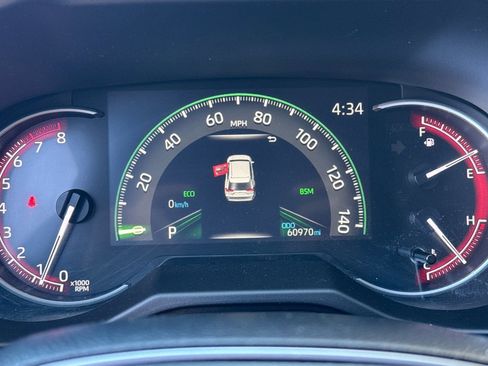 Used 2020 Toyota RAV4 TRD Off-Road w/ TRD Off-Road Weather Package AWD/4WD image 20