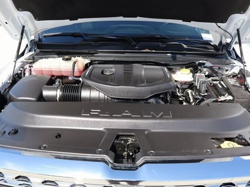 Used 2025 RAM 1500 Limited w/ Bed Utility Group image 29