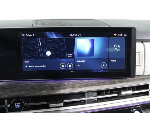 Used 2025 Hyundai Santa Fe Limited image 26