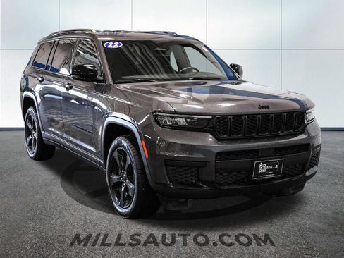 Used 2022 Jeep Grand Cherokee L Laredo AWD/4WD image 11