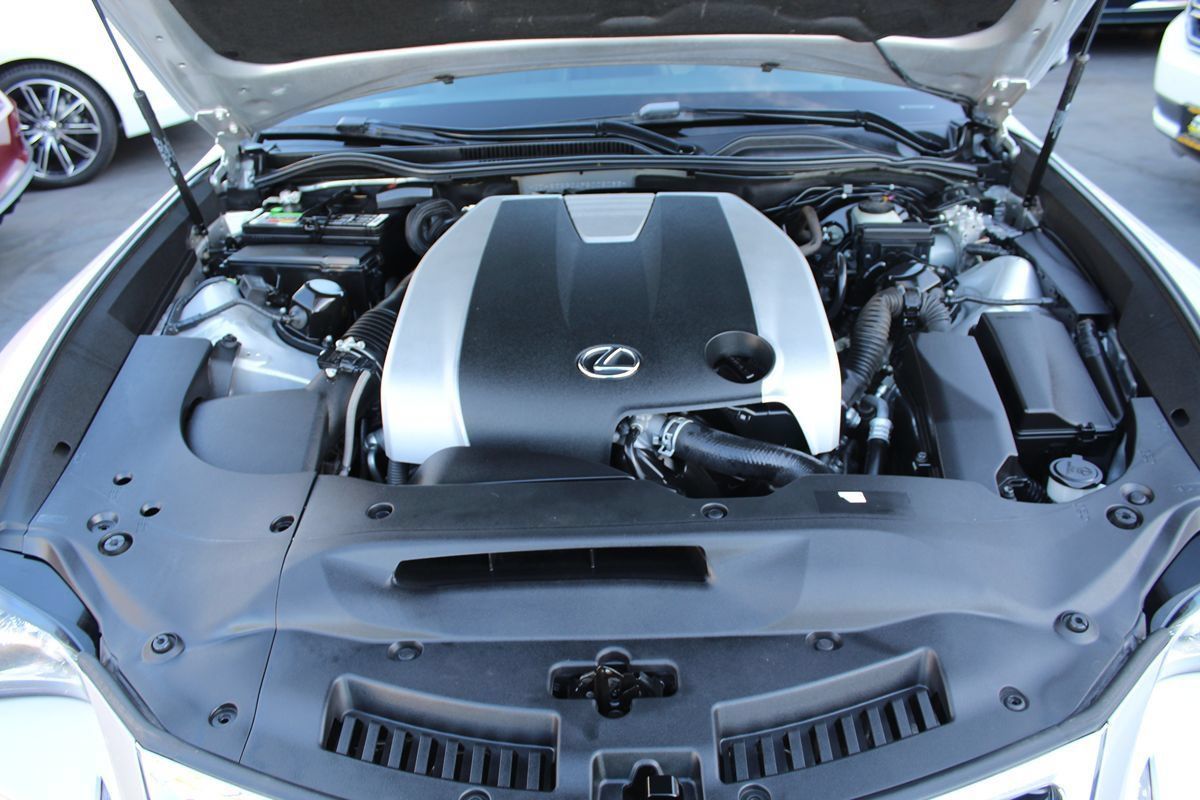 Used 2015 Lexus RC 350 AWD w/ All Weather Package image 30