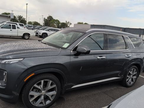 Used 2021 Hyundai Palisade Limited w/ Cargo Package AWD/4WD image 2