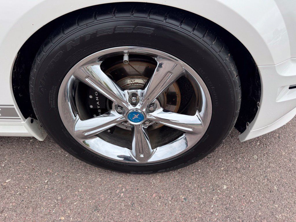 Used 2007 Ford Mustang GT Premium RWD image 26